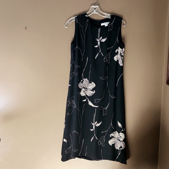 Josephine Chaus Dresses & Skirts - Josephine Chaus Petite Size 8
